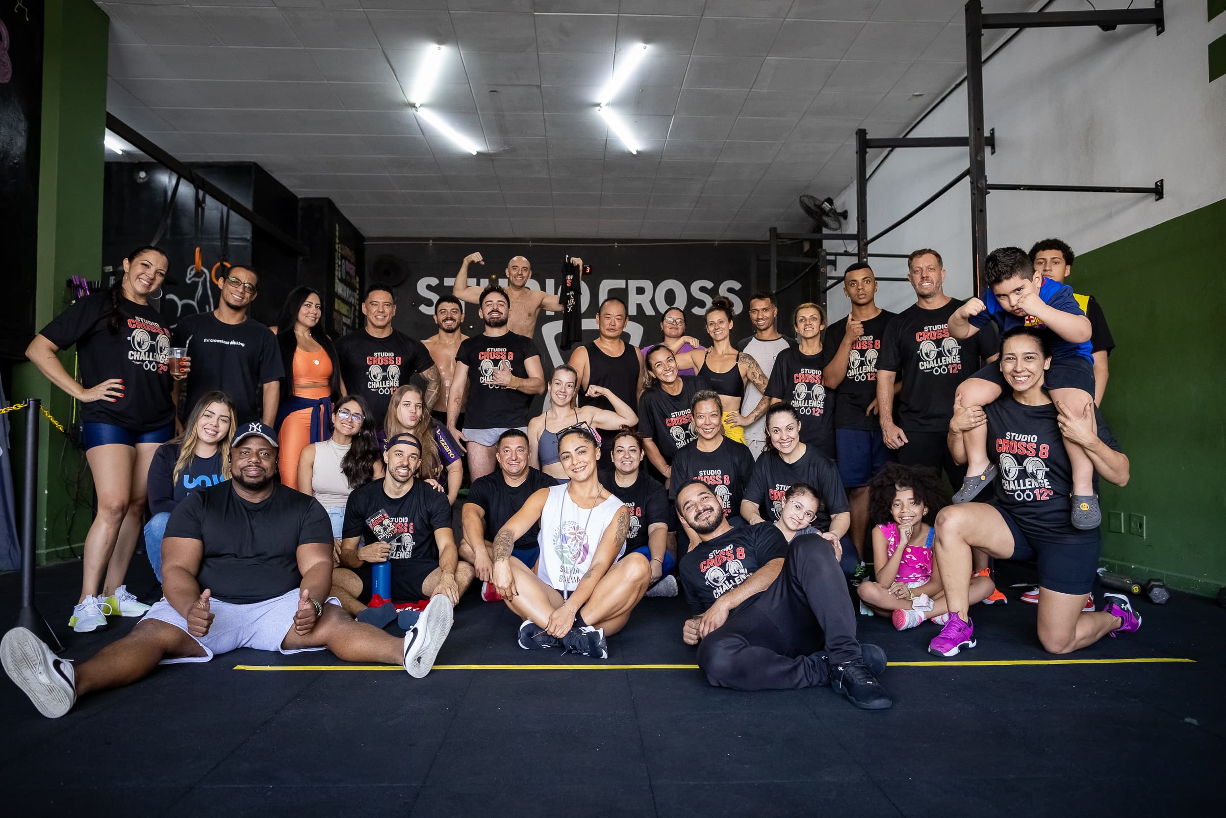 Imagem de fundo inicial do Studio Cross 8